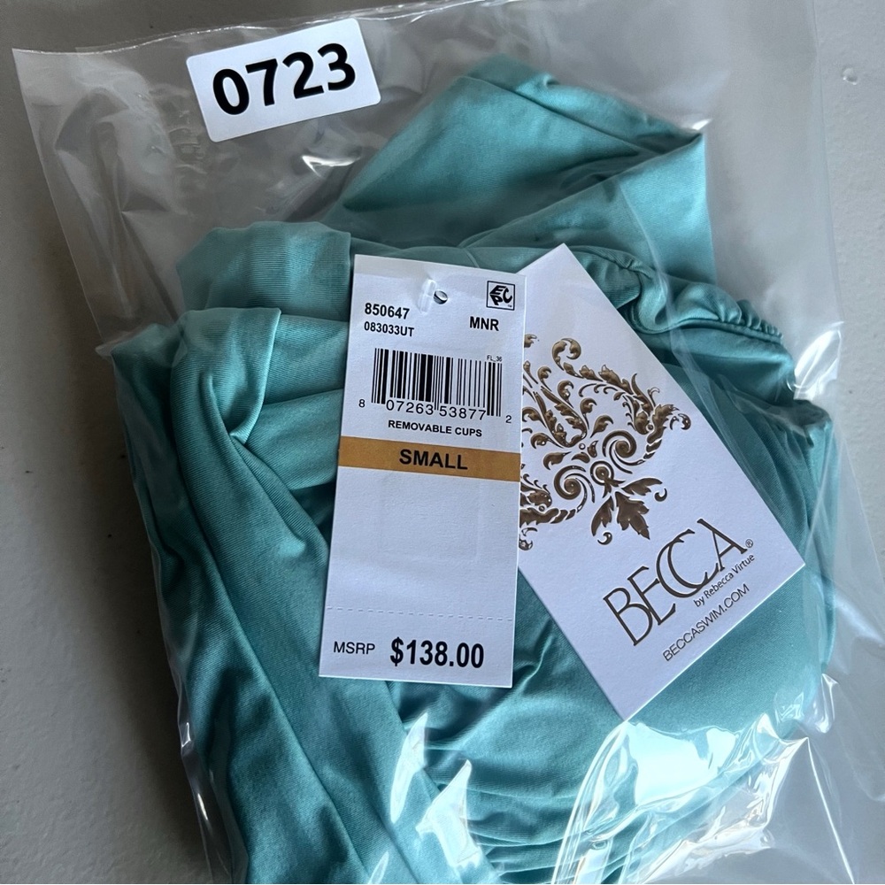 Becca Code Bristol Plunge One Piece Swimsuit Size Small - Picture 10 of 10